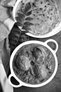Kerala Porotta 3pc With Egg masala  250gm