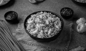 Veg Hot Garlic Steamed Rice
