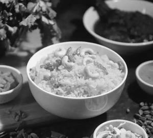 Basanti Pulao With Kaju Kishmish
