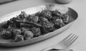 Nallakaram Paneer Vepudu