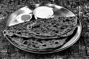 Veg Keema Paratha