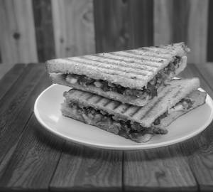 Veg Hung Curd Grilled Sandwich