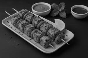 Chilli Garlic Paneer Tikka