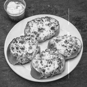 Garlic Bread Cheese Maynnoalse