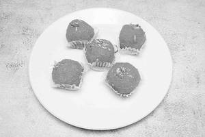 Motichoor Laddu