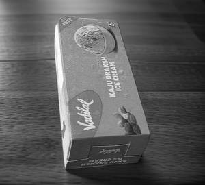Kaju Draksh 700 Ml Party Pack