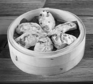 Hot Garlic Momos