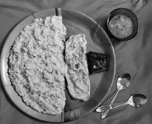 Khichdi+Omelette (Serves One)