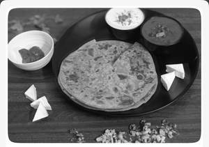 2 Paneer Parotta With Curd