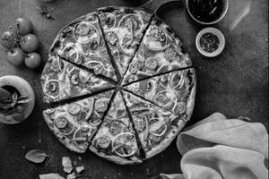 8" Mediterranean Pizza
