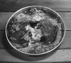 Gutti vankaya curry