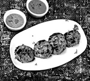 Murg kali mirch kebab                                                                                                                             