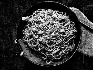 Mushroom Hakka Noodles
