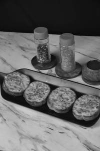 Garlic bread with cheese [4 pieces]
