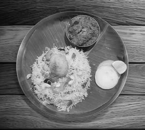 Pulao rice with chicken curry