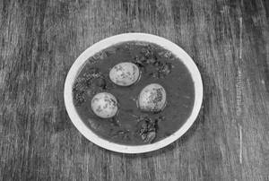 Egg Do Pyaza