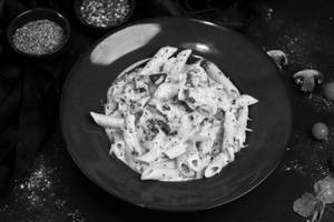 Penne Alfredo (white Sauce Pasta)