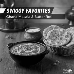 Chana Masala (150ml) + 2 Tawa Roti Butter + Salad
