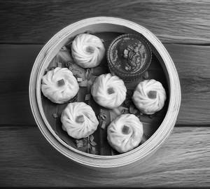 Veg Paneer Momos [Must Try] Steamed