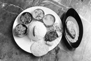 Ilish Thali