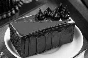 Chocolate Truffle Pastry [100 Grams]