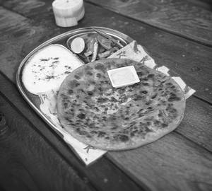 Aloo Cheese Paratha