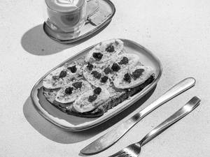 Pb & J Toast