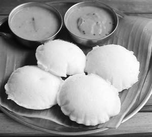 4 Idli Meal Combo