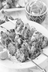 Garlic Chicken Tikka (10 Peices)