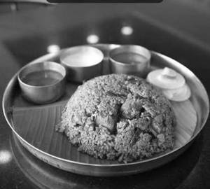 Chicken And Mutton Mixed Fried Pulao