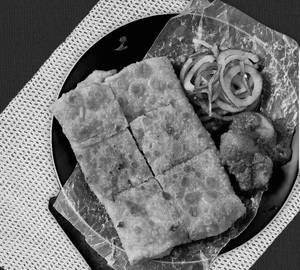 Chicken Mughlai Paratha With Aludum