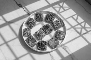 Choco Chips Biscuits Box [250 Gm]