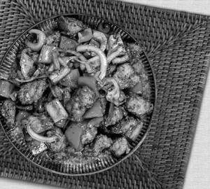 Schezwan chicken (5Pieces)