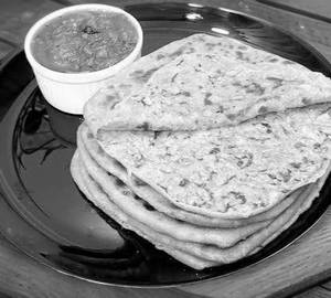 Aloo Methi Paratha