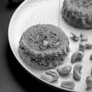 Cashew Kunafa