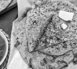 Paneer Paratha 1 Bhaji