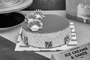 Red Velvet( Buy 1kg, Rs.969 Worth 1/2kg Cake Free)