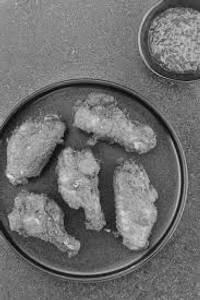 Crunchy spicy wings [4 pieces]