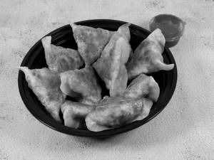 Yasai Gyoza Dumpling (10 Pcs)