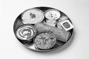 Deluxe Chole Masala Thali