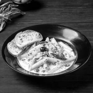 Creamy Alfredo Pasta