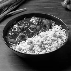 Burnt Chilli Paneer Garlic Fried Rice