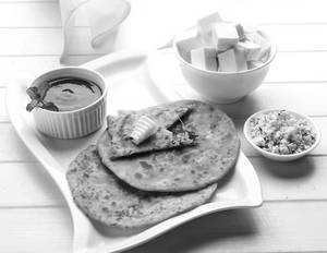 Makki Mooli Paratha