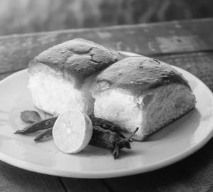 Extra Pav (3 Pcs)