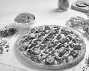 Chilli Paneer Pizza