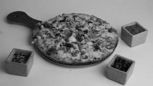 Veg Grilled Pizza