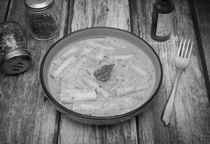 Pink Sauce Rigatoni Pasta