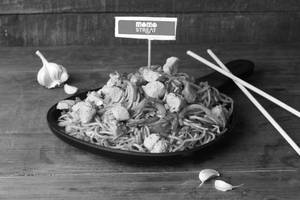 Chicken Burnt Garlic Noodles