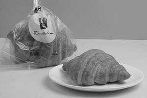 Croissants (plain)