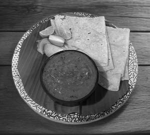 4 Pulka With Tomato Curry (Half)